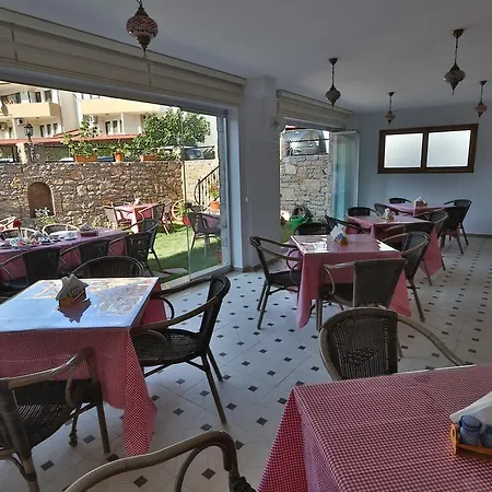 Szálloda Emre 10 2*