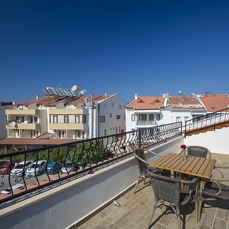 Emre 10 2* داتْشا