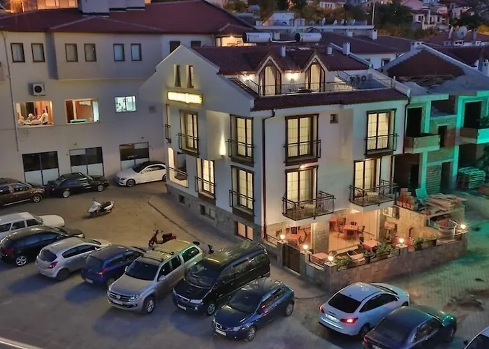 Отель Emre 10 2*