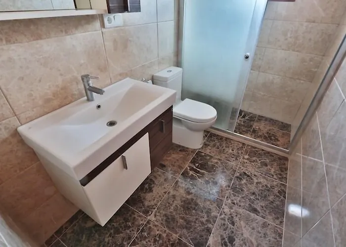 Emre 10 Hotel